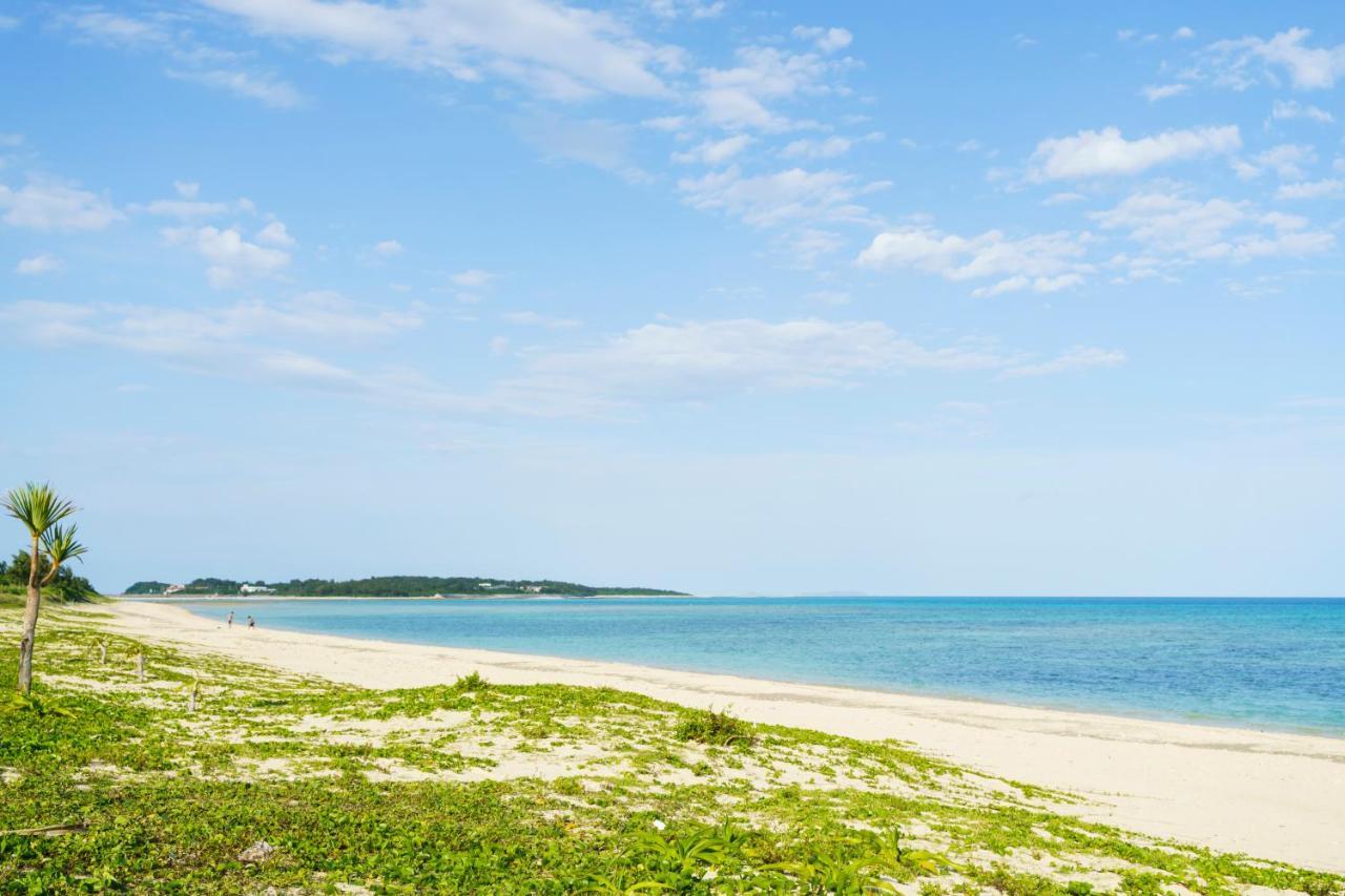 Bears Stay Kumejima Eef Beach Екстериор снимка